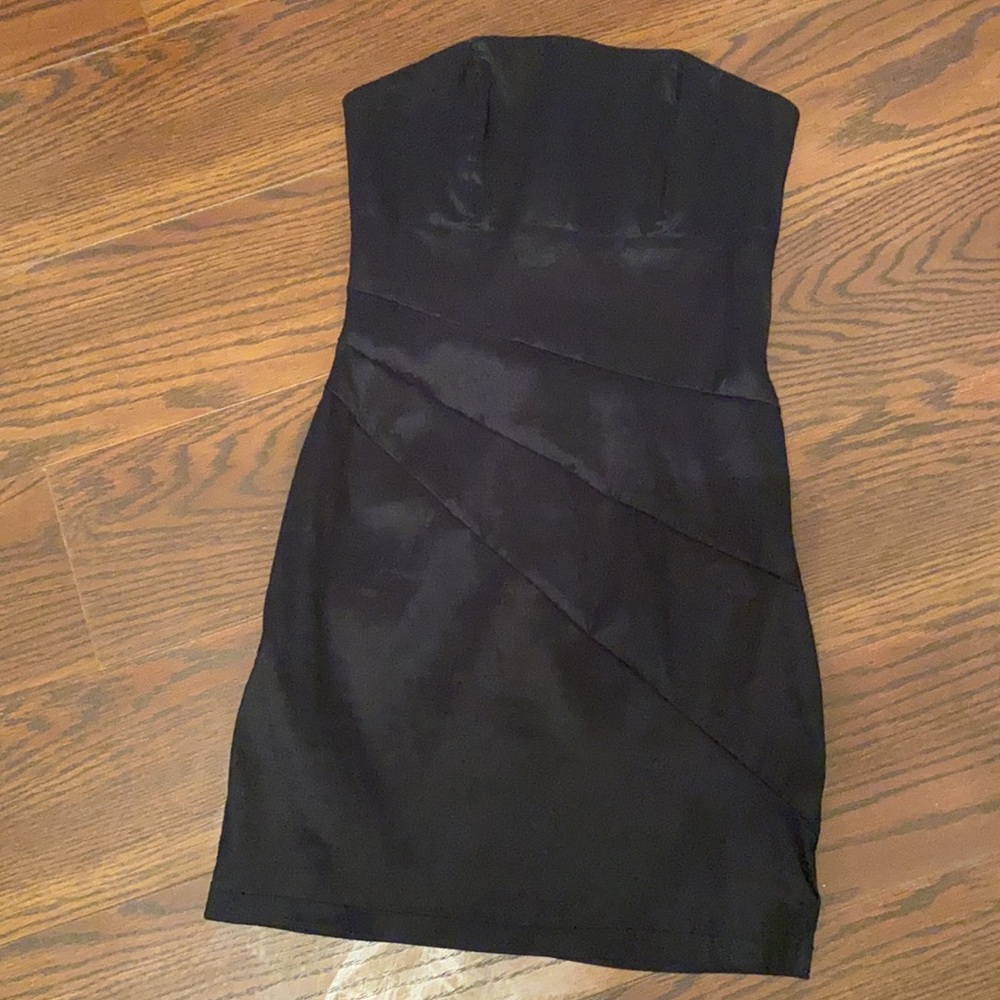 Cute black dress